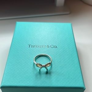 Tiffany bow ring